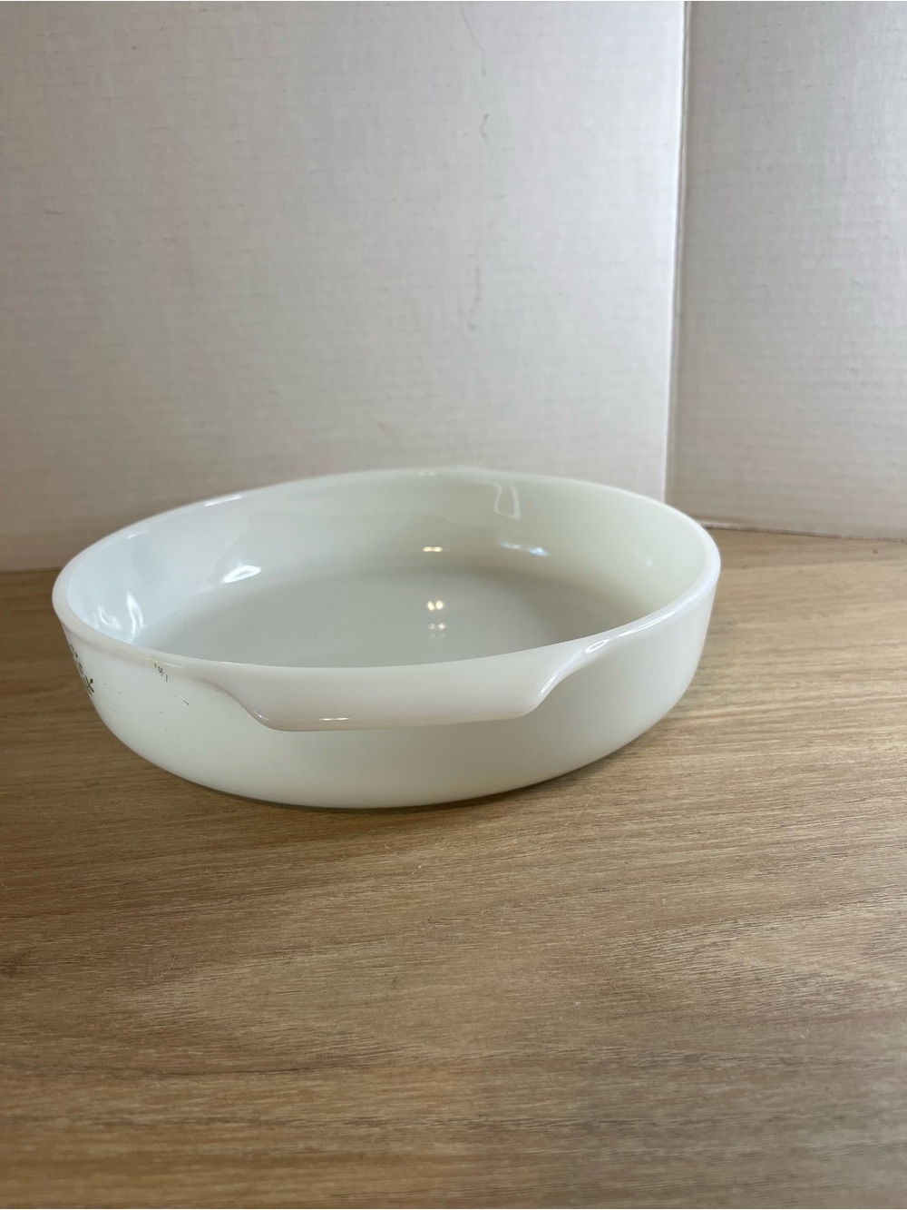 Vintage White Casserole Dish with Green Floral Pattern Fire King - Picture 4 of 10